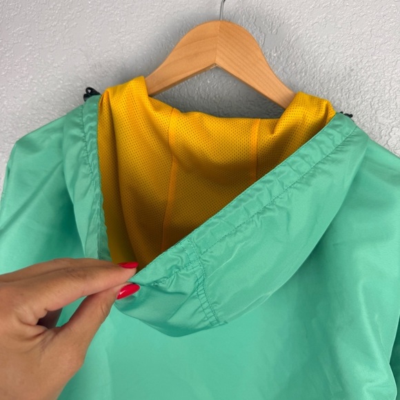 Dutch Bros Packable Mint Green Retro Hooded Windbreaker XL - Unisex, 1/2 Zip - Picture 11 of 13